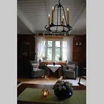 100 Years Old Norwegian Log House In Дом отдыха Тромсё